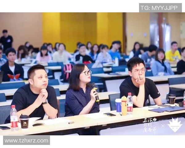 杭州足球队进攻体系解析：战术创新与团队配合的完美结合